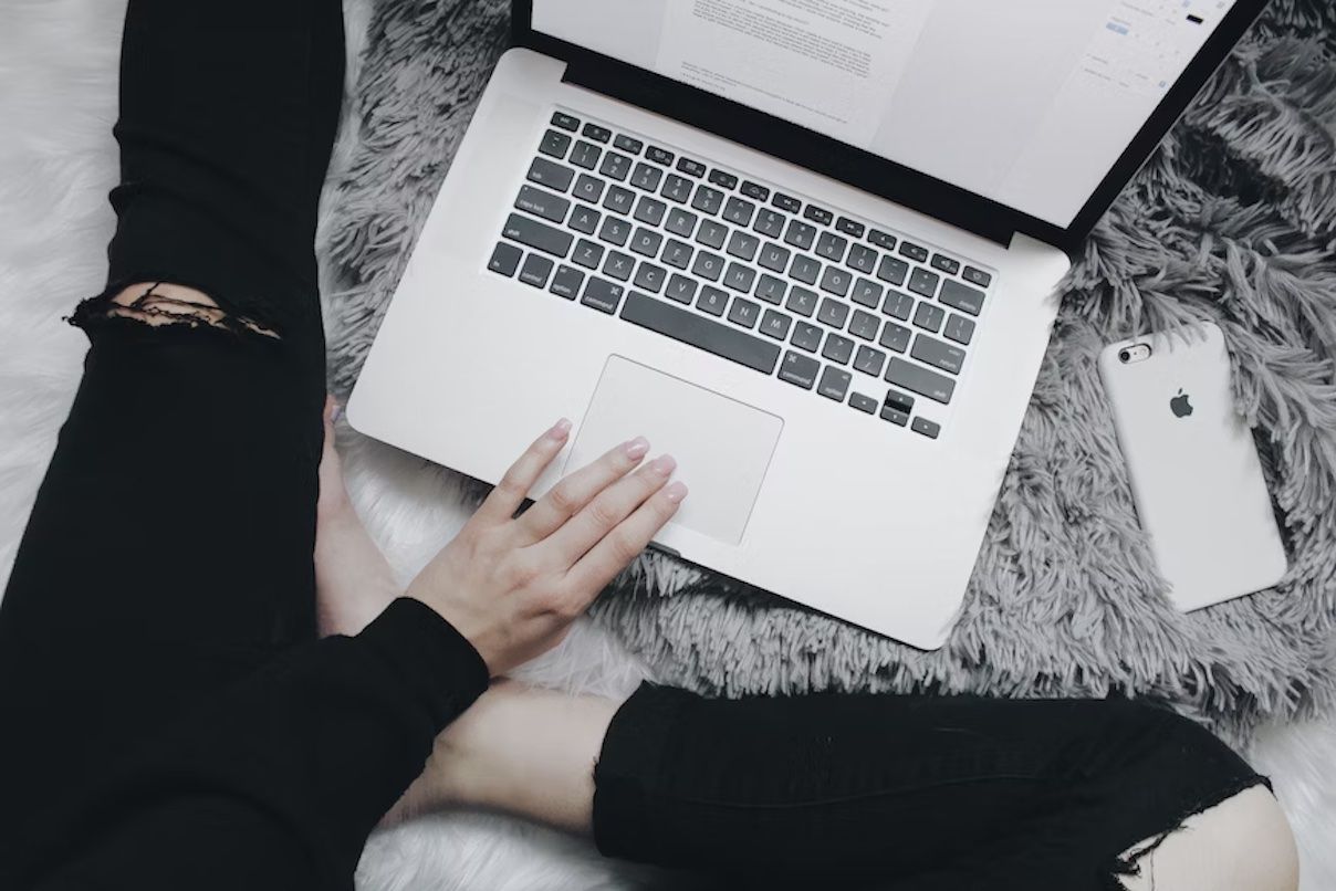 Which tool to take notes during a Zoom meeting or webinar ?