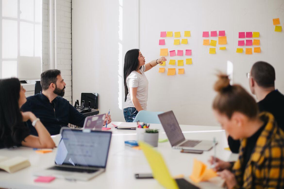 Localizing Your E-Learning Courses: A Full Guide