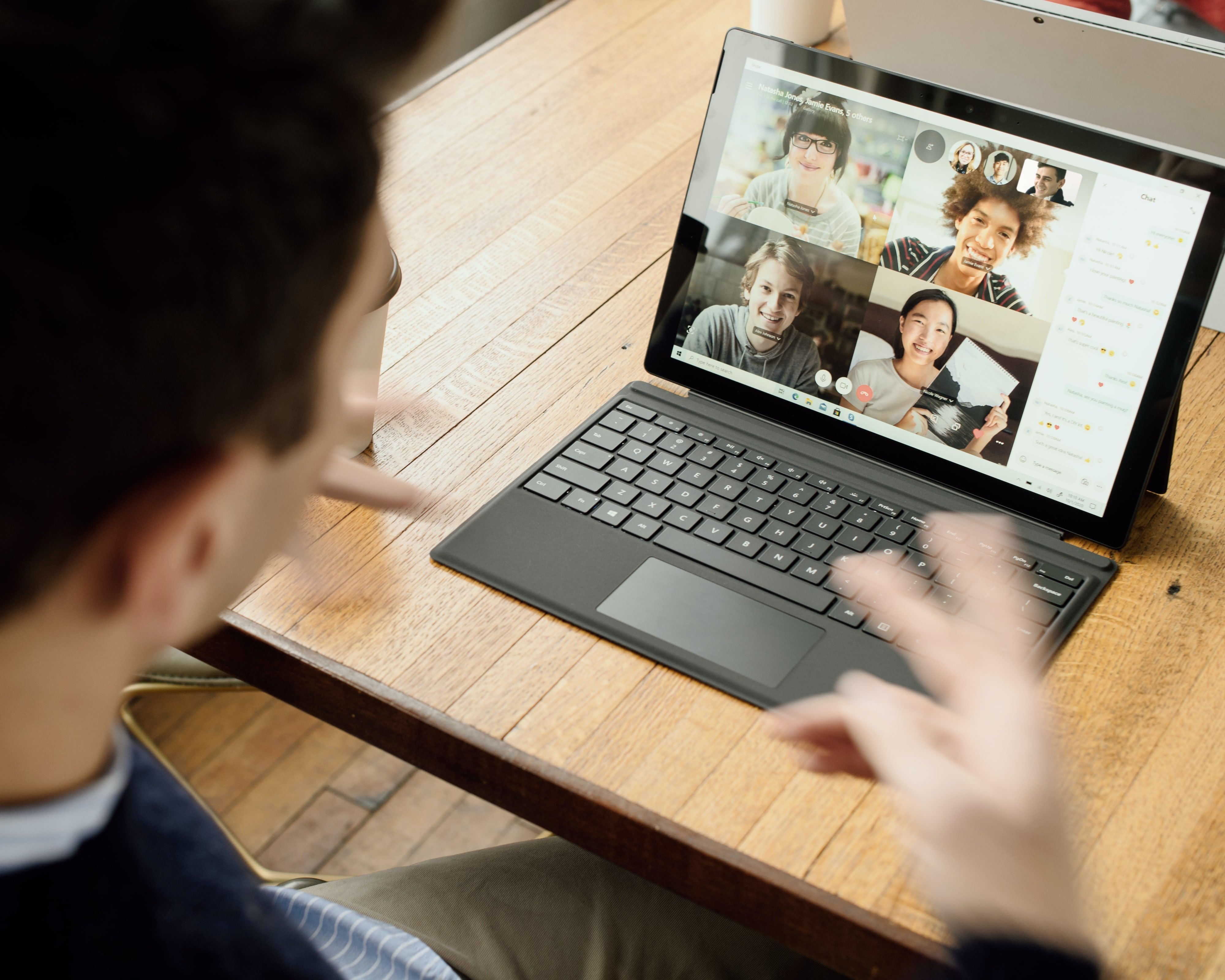 Can Zoom transcribe other languages?
