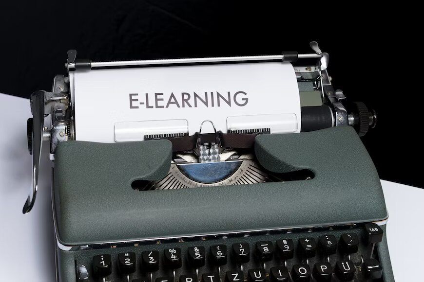 La Diferencia Entre Subtítulos Cerrados y Subtítulos Abiertos para Cursos de E-learning