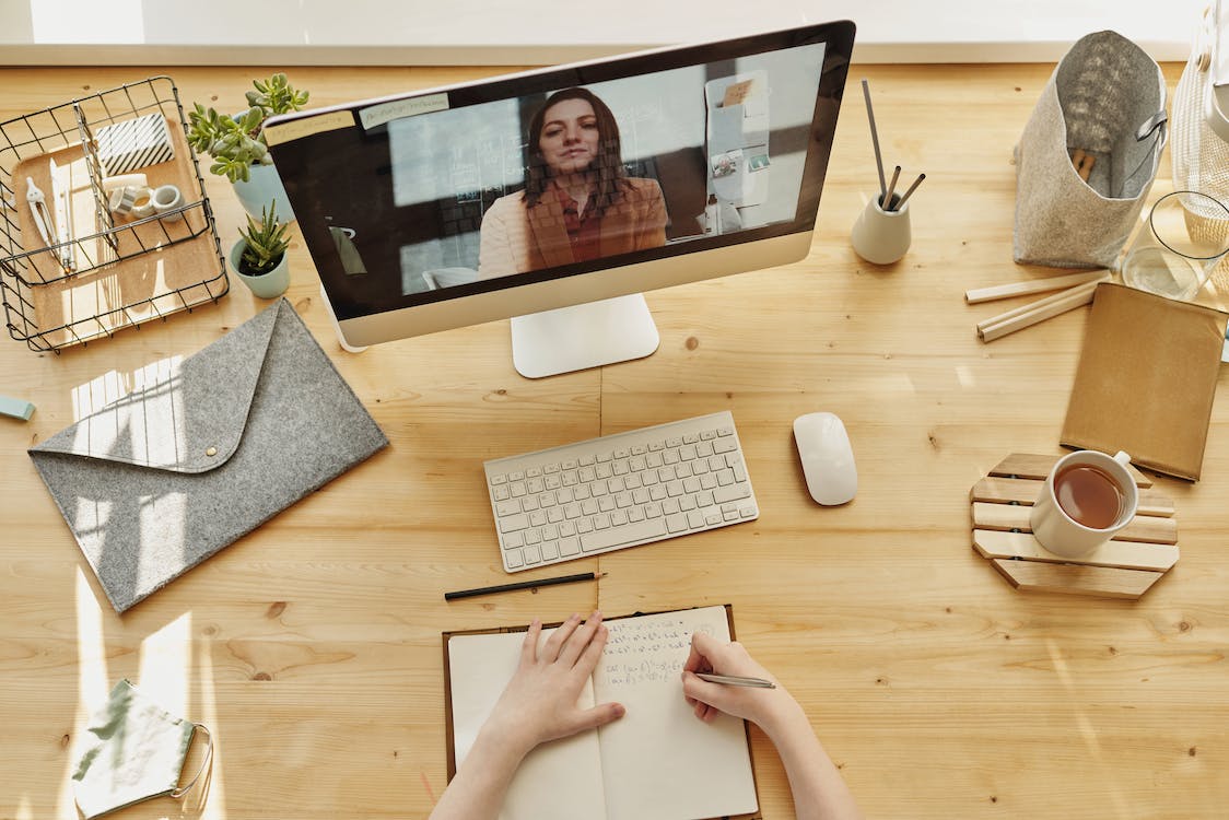 What Are the Best Apps to Transcribe a Zoom Meeting?