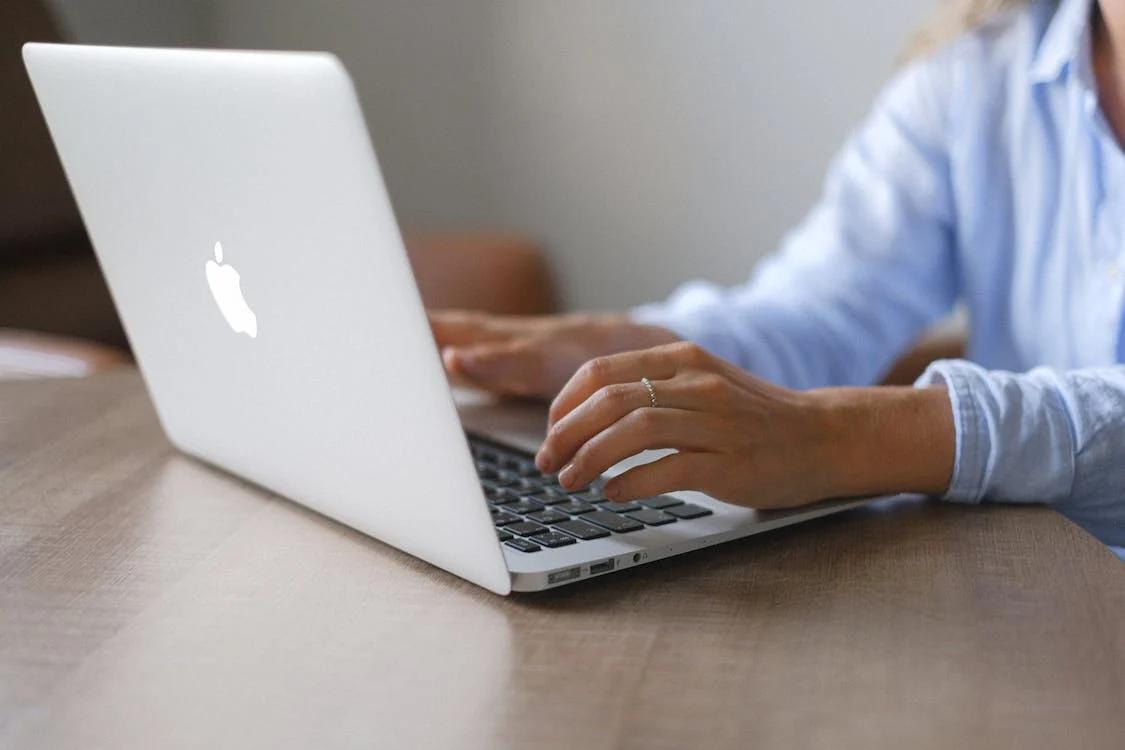 Unlocking the Power of Transcripts for E-Learning