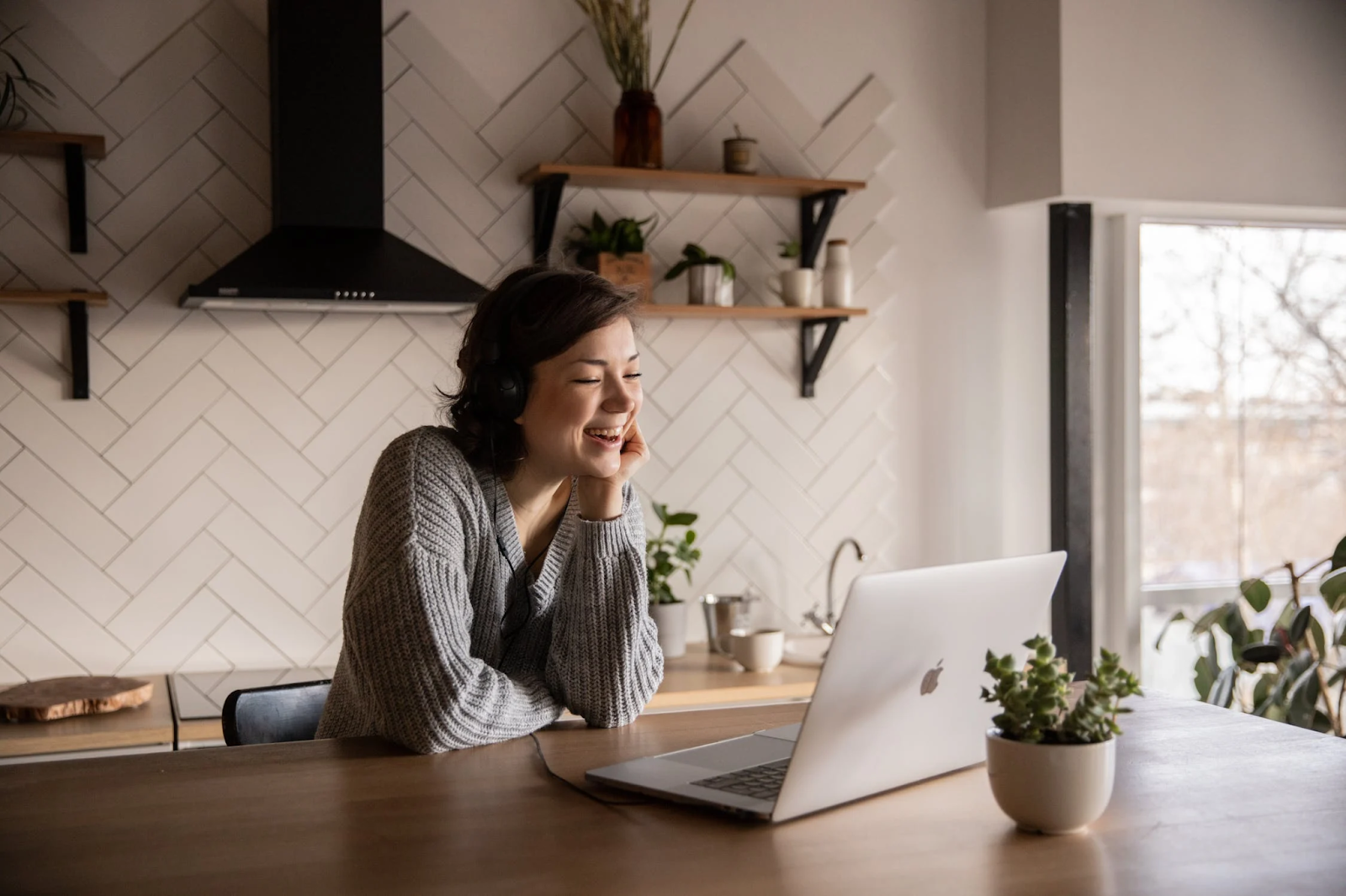 8 ways an audio transcription software can enhance remote work